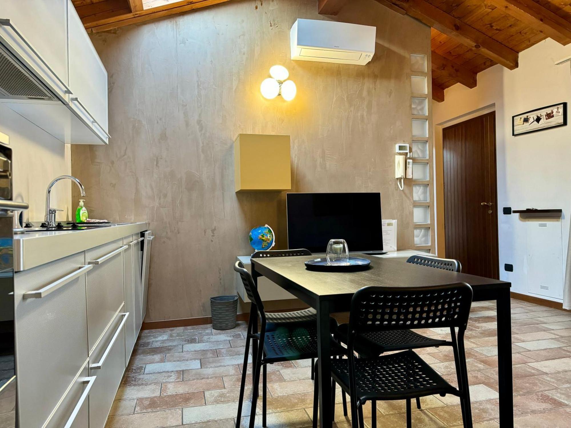 Apartament Bergamo Easy Airport Sleep&Fly Parking Zewnętrze zdjęcie