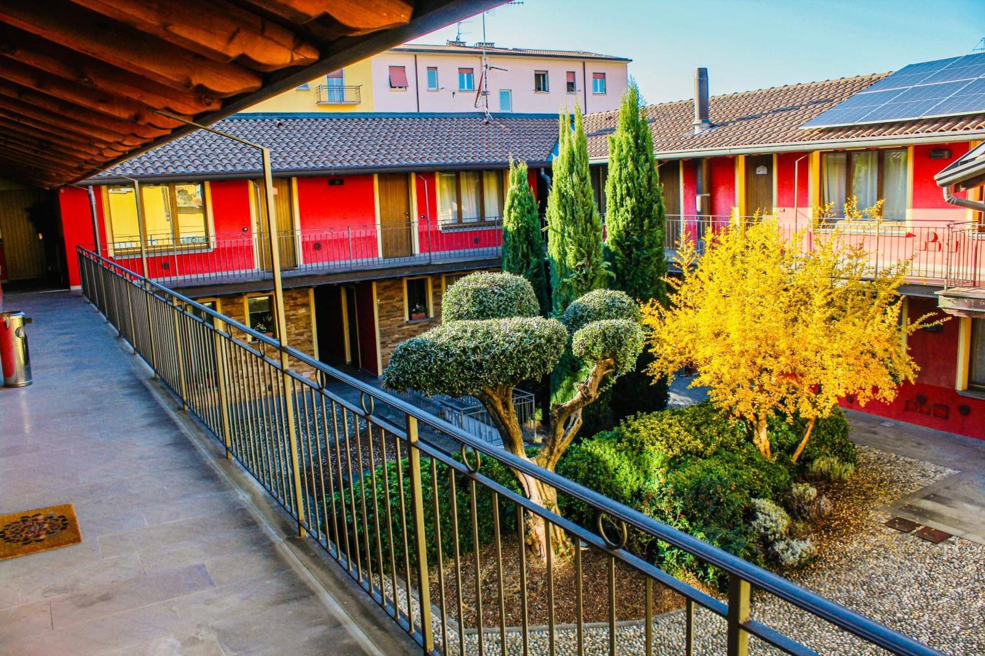 Apartament Bergamo Easy Airport Sleep&Fly Parking Zewnętrze zdjęcie